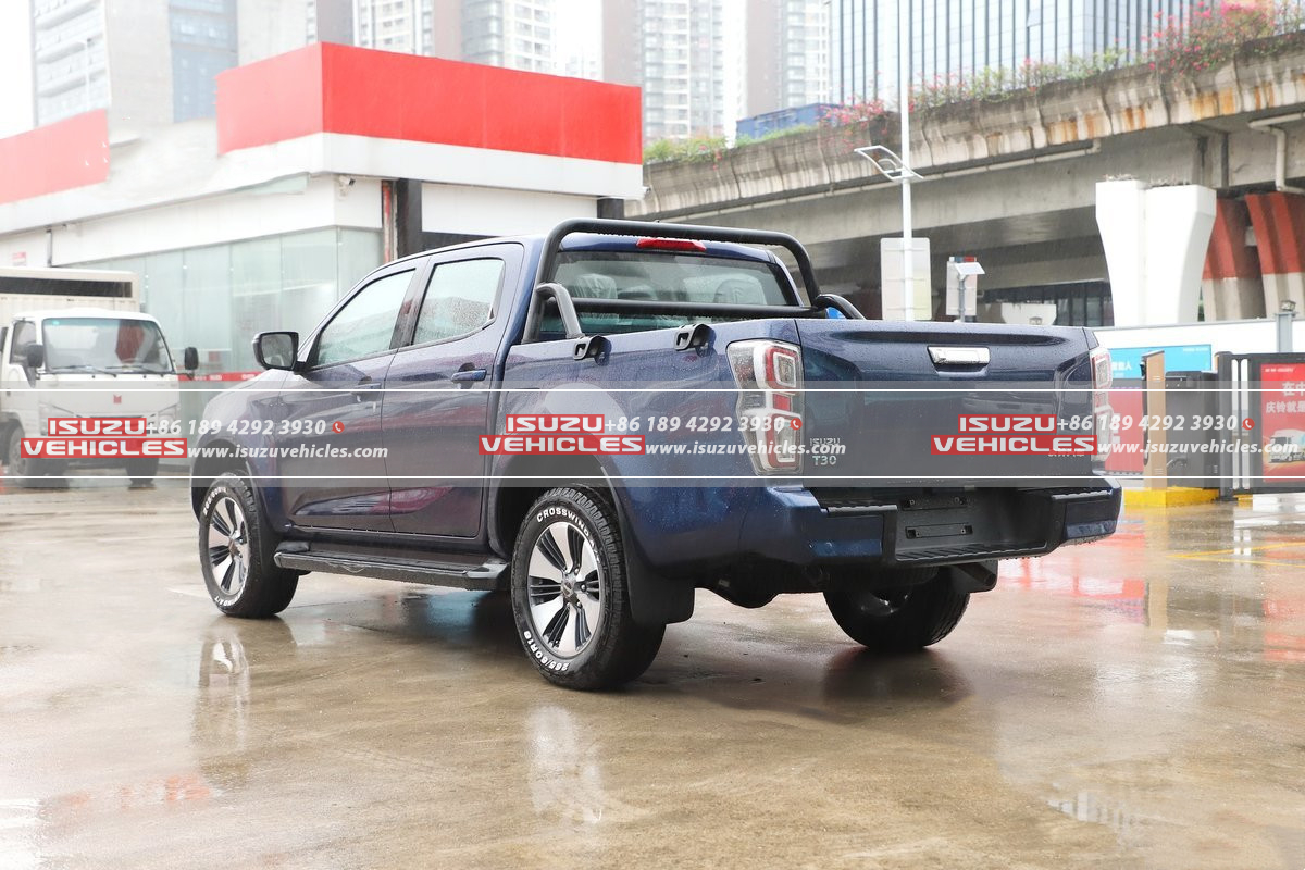 ISUZU Pickup Trucks Arrive in Indonesia for Rural Connectivity - ISUZU ...